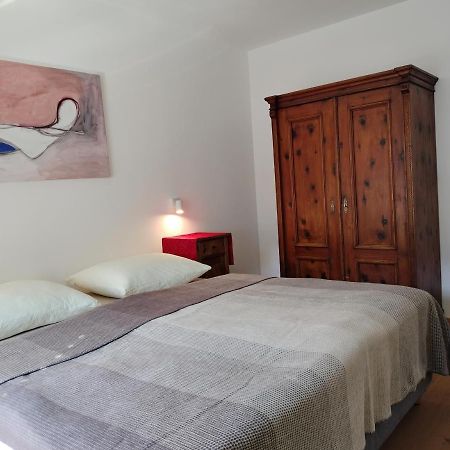 Haus Am Brunnen Apartment Prato allo Stelvio Luaran gambar