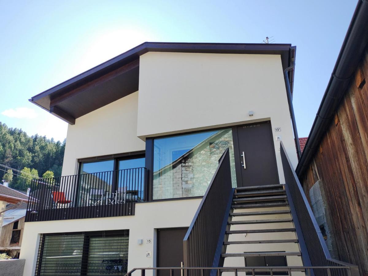 Haus Am Brunnen Apartment Prato allo Stelvio Luaran gambar