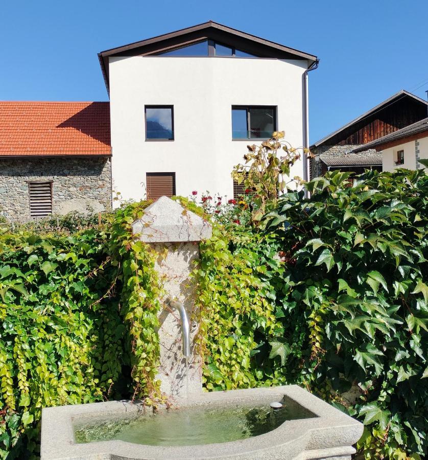 Haus Am Brunnen Apartment Prato allo Stelvio Luaran gambar